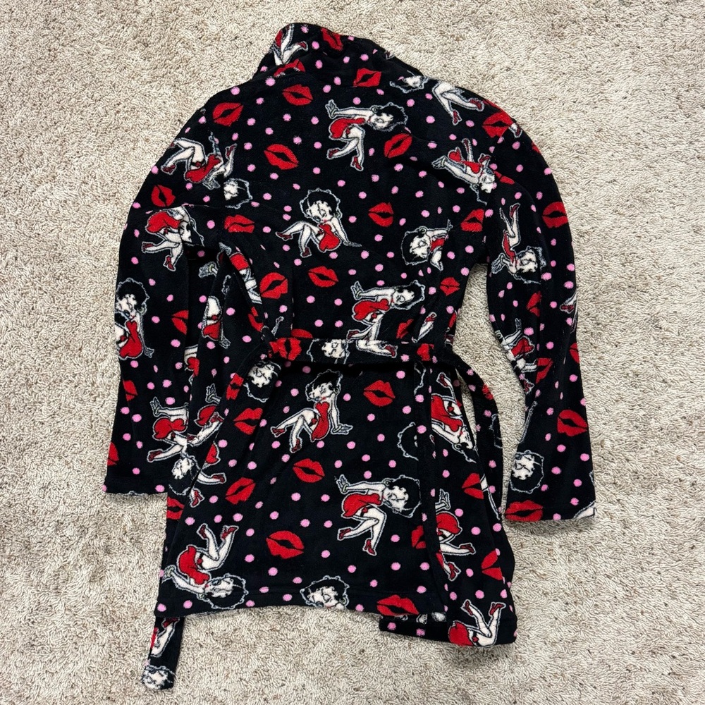 Betty Boop Robe - Picture 2 of 6